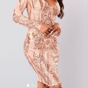 Miss Fortune Sequin Dress ( Fashion Nova)